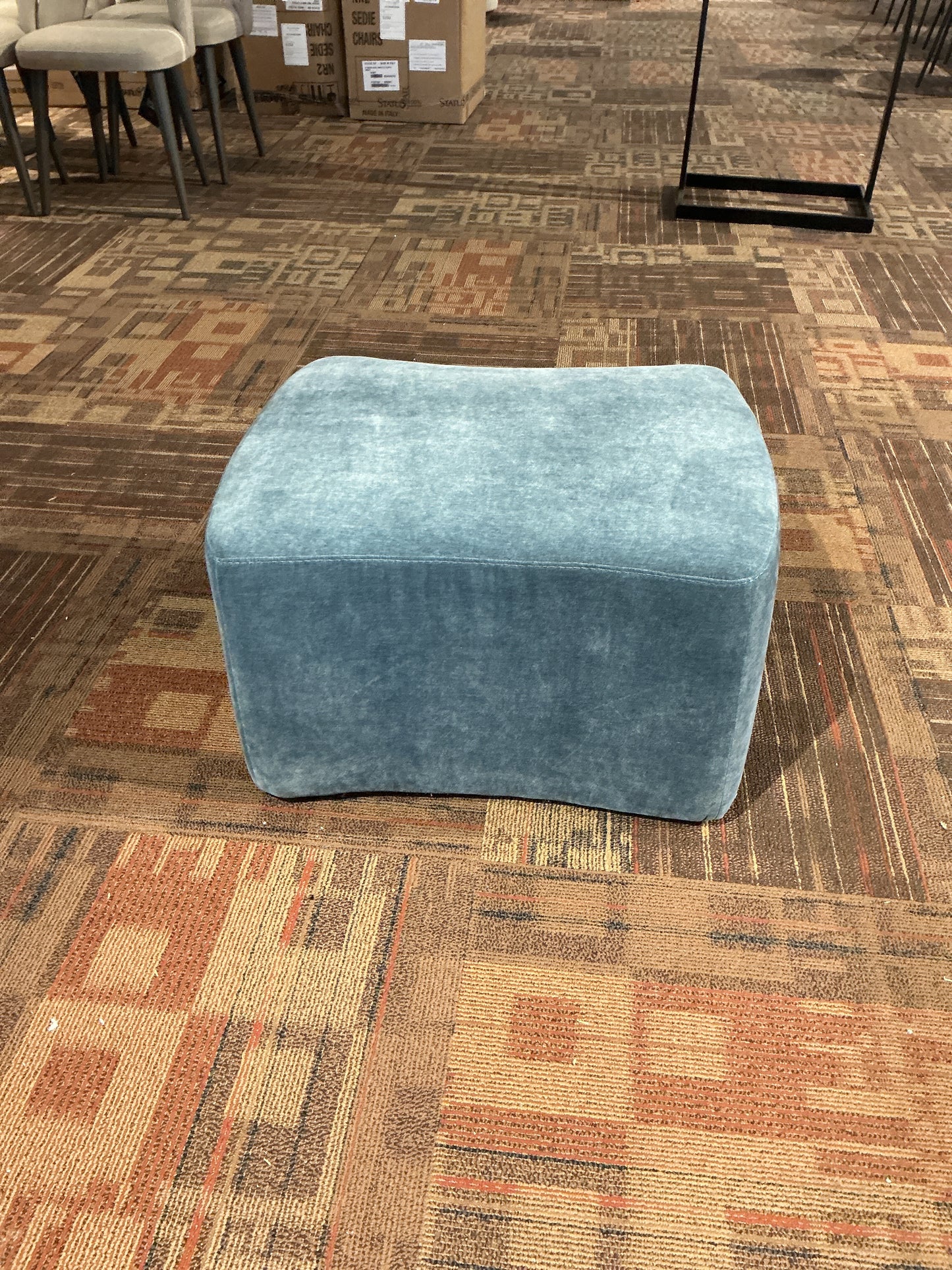 Max Divani - Kubo Ottoman (Turquoise)
