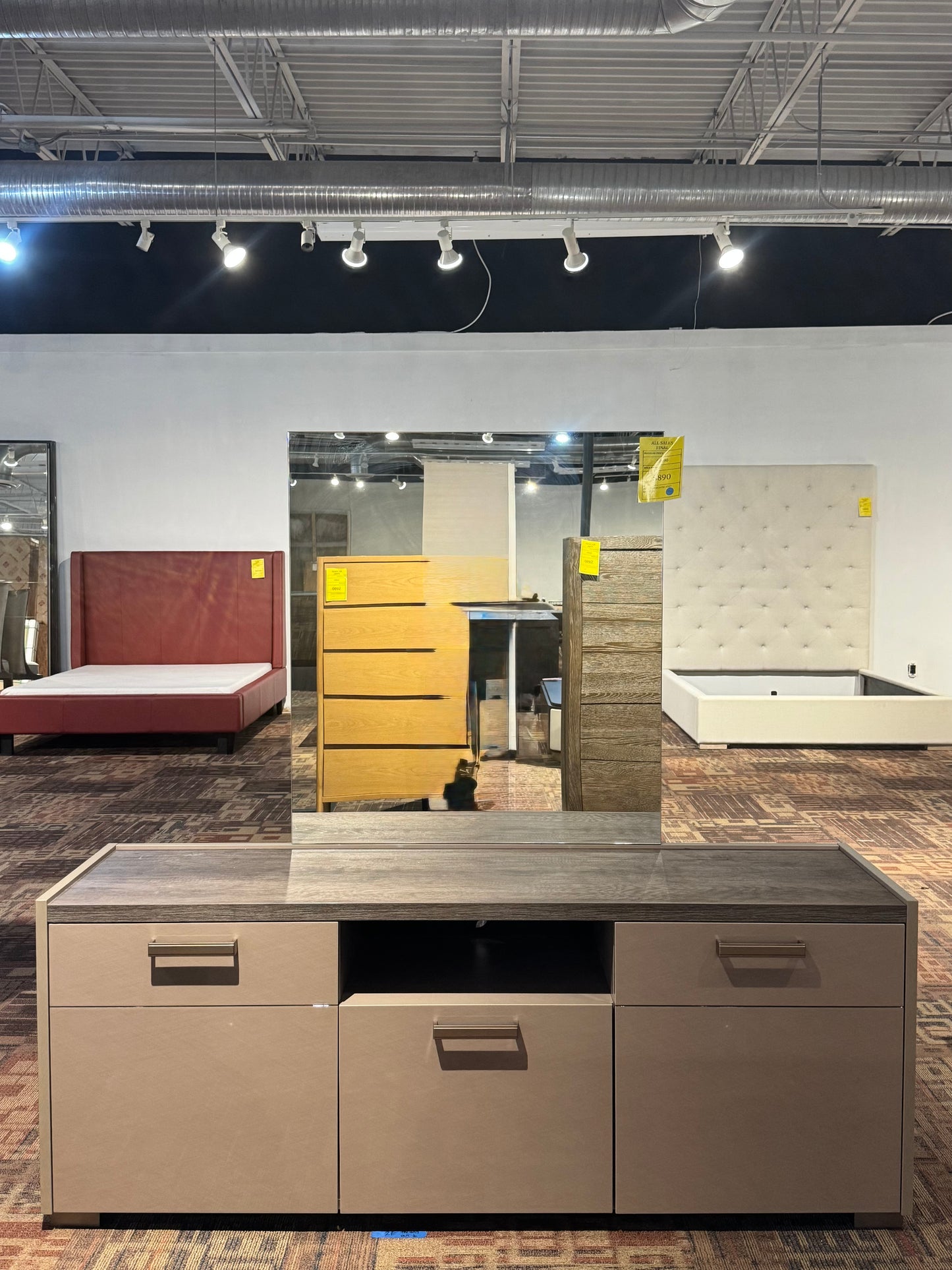 Alf - Belpasso TV Stand w/ Mirror Attached