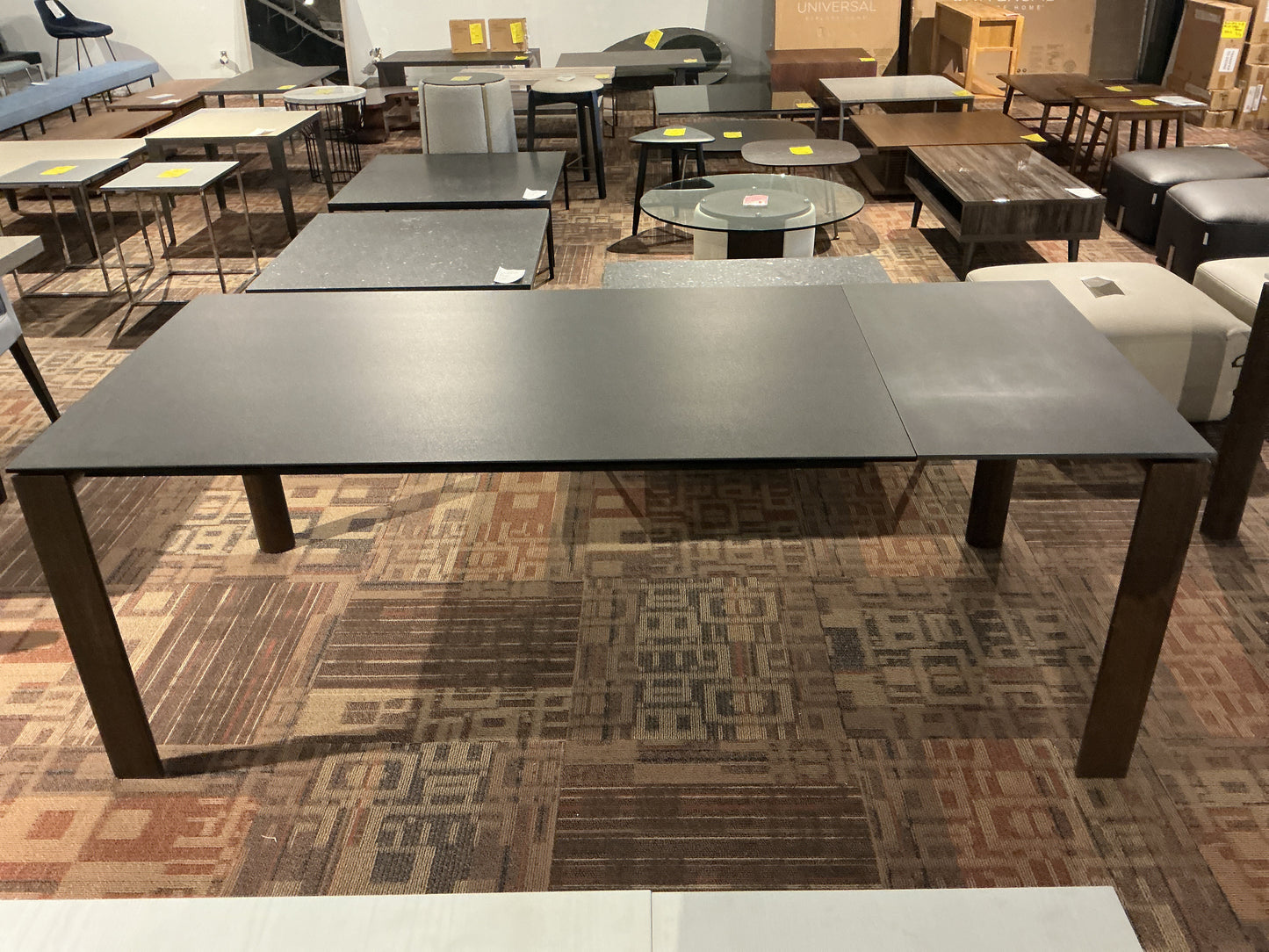 Connubia - Dorian Extendable Table (smoke legs/ matte black frame/ graphite top)