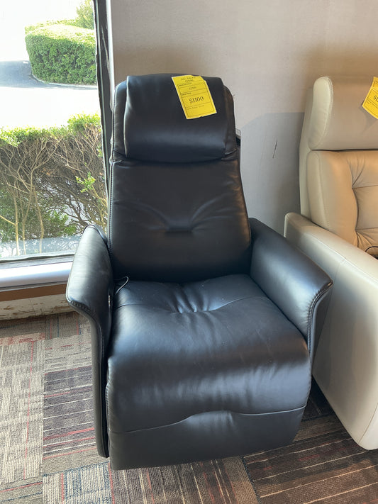 Fjords - Tampa Recliner (Black/Small)