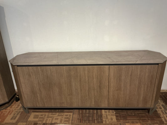 Status - Hexagon Buffet