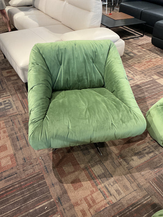 Max Divani - Globo Green Velvet Chair