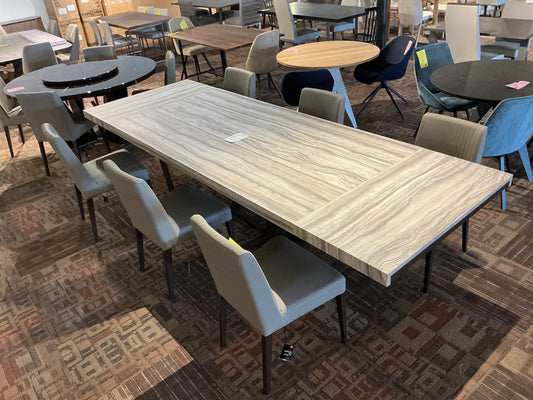 Alf - Jupiter Dining Table