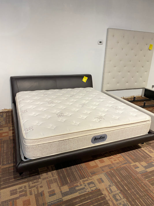 Natuzzi Editions- Black Leather Bedframe (King)