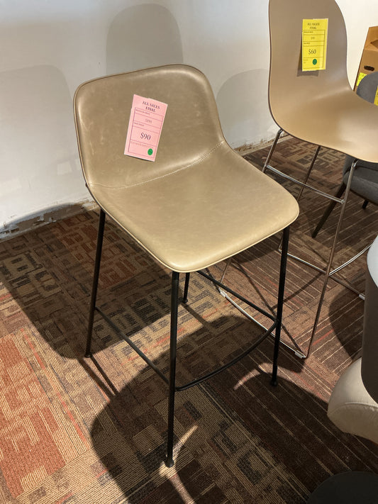 EQ3 - Nixon Barstool
