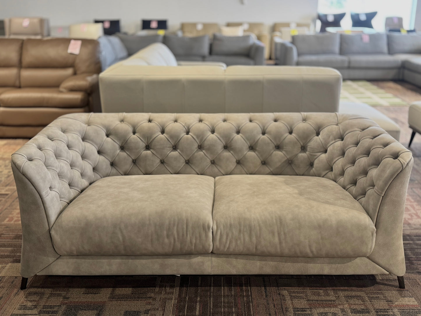 Natuzzi - La Scala Loveseat